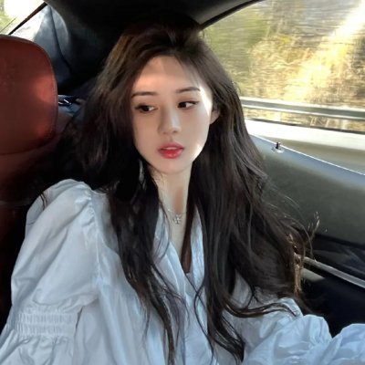 跟我拼爹，我爸是龙皇